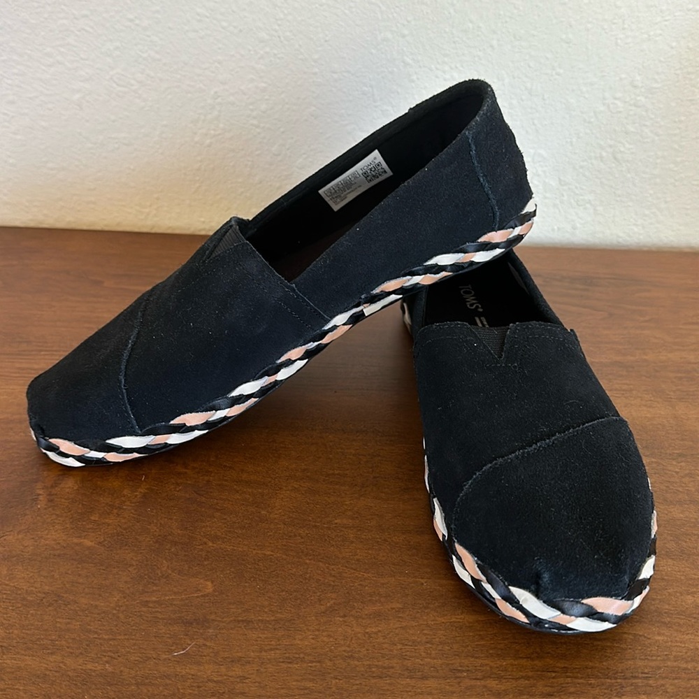 TOMS Suede Alpargata